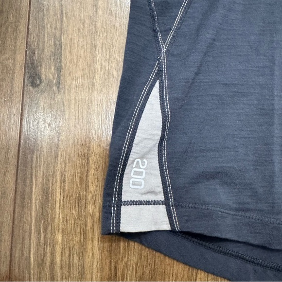 ICEBREAKER GT 200 Technical base layer 97% merino wool womens size M quarter zip - Picture 6 of 9